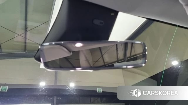 Tesla Model Y 2025 Черный из Кореи, фото 5