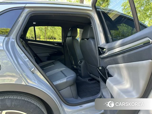 Volkswagen ID.4 CROZZ 2022 Темно-серый из Китая, фото 5