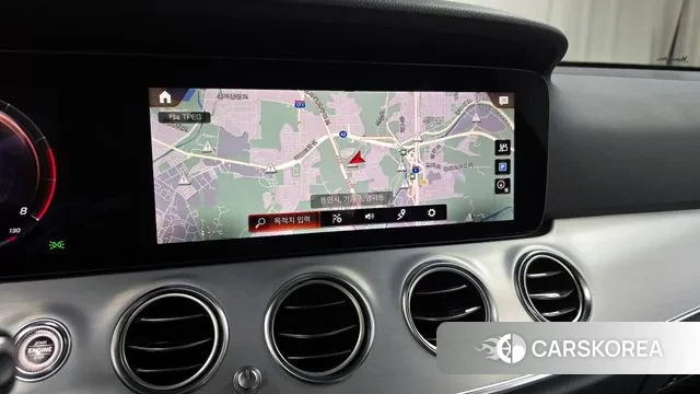 Mercedes-Benz E-Class W213 2021 Белый из Кореи, фото 5