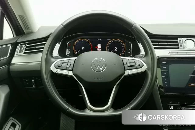 Volkswagen Magotan 2022 Черный из Китая, фото 5