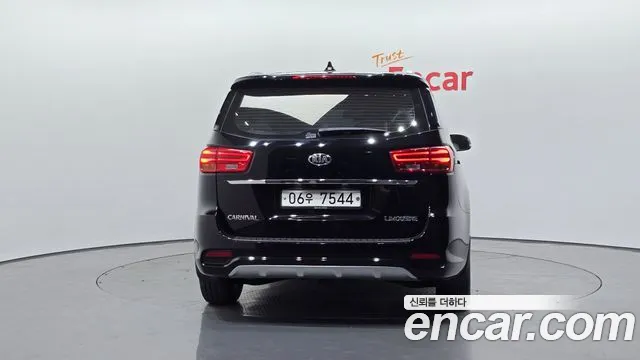 Kia The New Carnival 2018 Черный из Кореи, фото 5