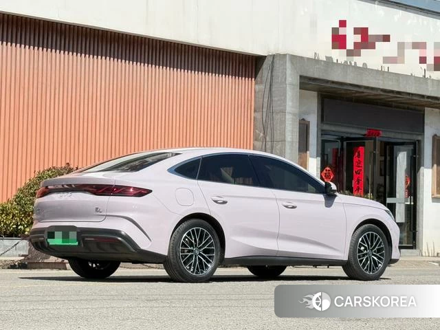 BYD Qin PLUS DM 2025 Другой из Китая, фото 5