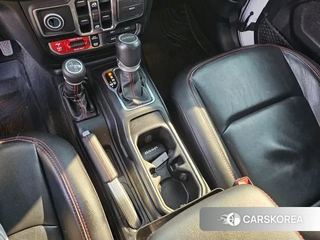 Jeep Gladiator (JT) 2021 Белый из Кореи, фото 5