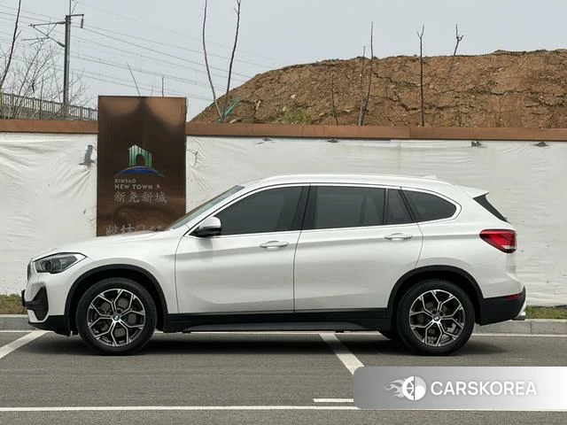 BMW X1 2021 Белый из Китая, фото 5