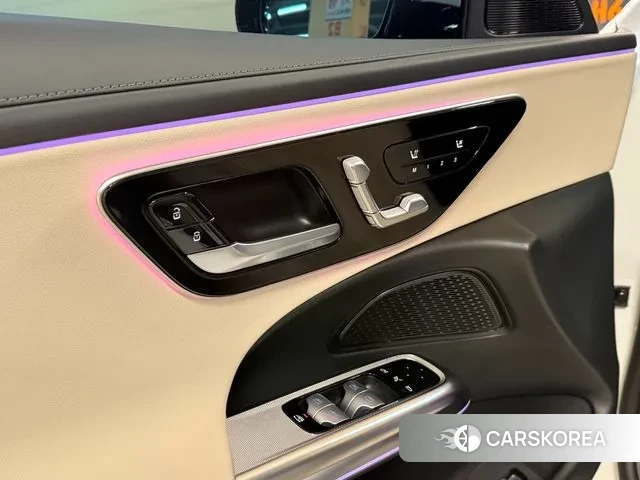 Mercedes-Benz E-Class W214 2024 Белый из Кореи, фото 5