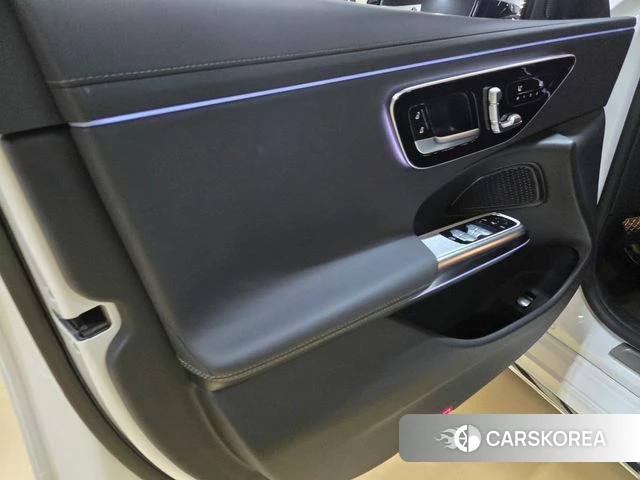 Mercedes-Benz E-Class W214 2024 Белый из Кореи, фото 5