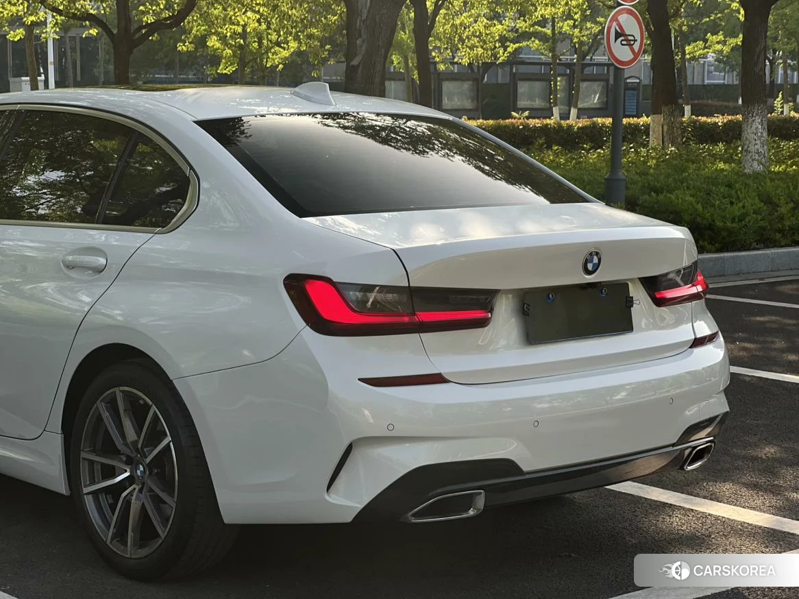 BMW 3 series 2022 Белый из Китая, фото 5