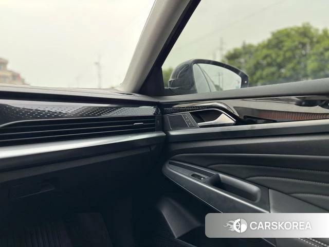 Volkswagen Passat 2023 Черный из Китая, фото 5