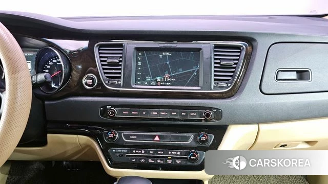 Kia The New Carnival 2018 Черный из Кореи, фото 5