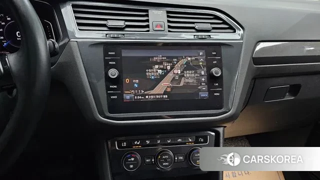 Volkswagen Tiguan Allspace 2020 Черный из Кореи, фото 5