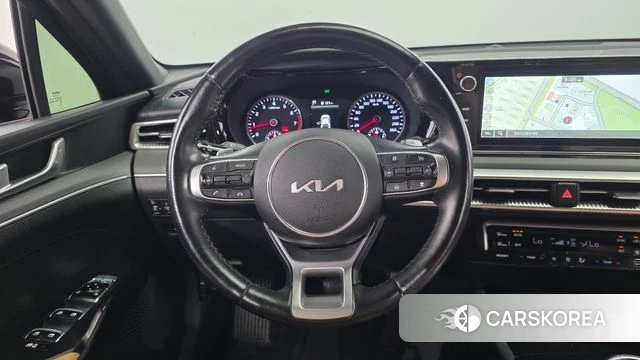 Kia K5 3rd generation 2023 Черный из Кореи, фото 5