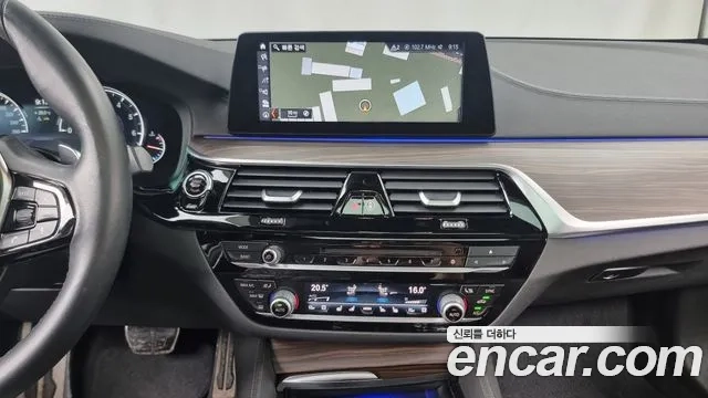 BMW 5 Series (G30) id 2881971 из Кореи 5