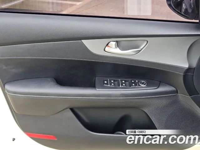 Kia Come New K3 2019 Белый из Кореи, фото 5