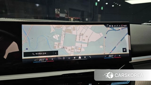 BMW 5 Series (G60) 2024 Серебристо-серый из Кореи, фото 5