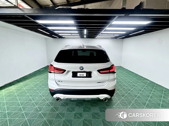 BMW X1 2022 Белый из Китая, фото 5
