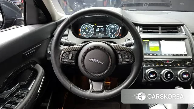 Jaguar E-PACE 2018 Черный из Кореи, фото 5