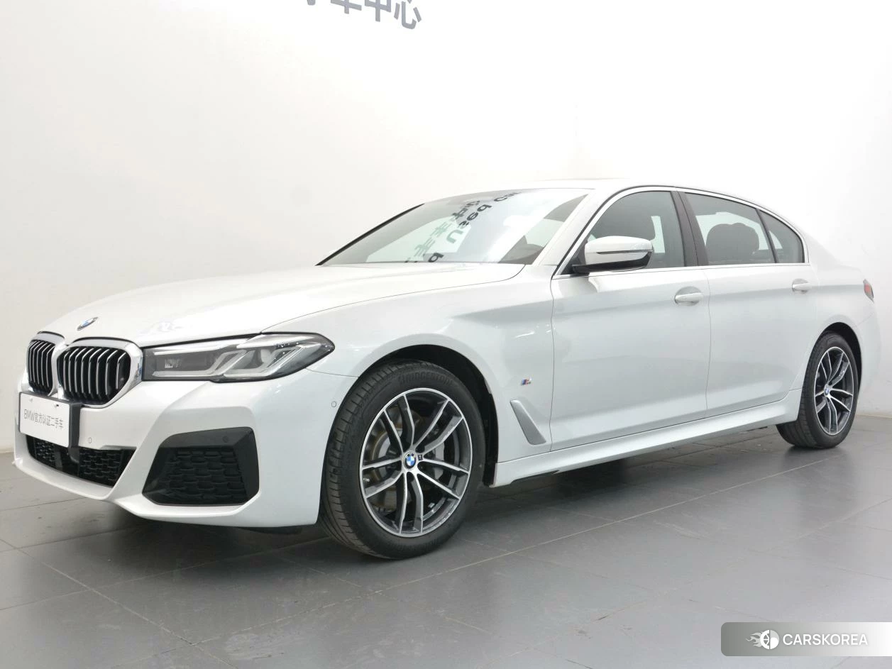 BMW 5 series 2021 Белый из Китая, фото 5