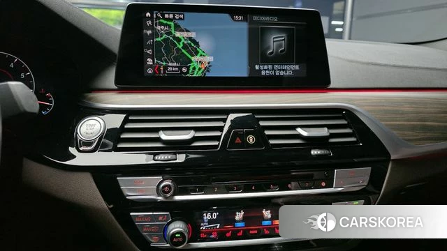 BMW 5 Series (G30) 2019 Серый из Кореи, фото 5