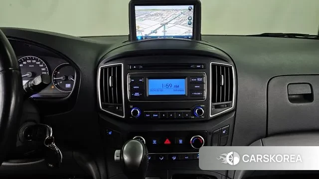 Hyundai The New Grand Starex 2018 Серебристо-серый из Кореи, фото 5