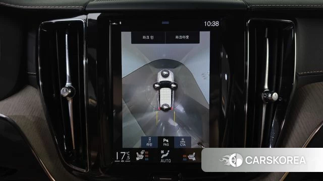 Volvo XC60 second Generation 2018 Черный из Кореи, фото 5
