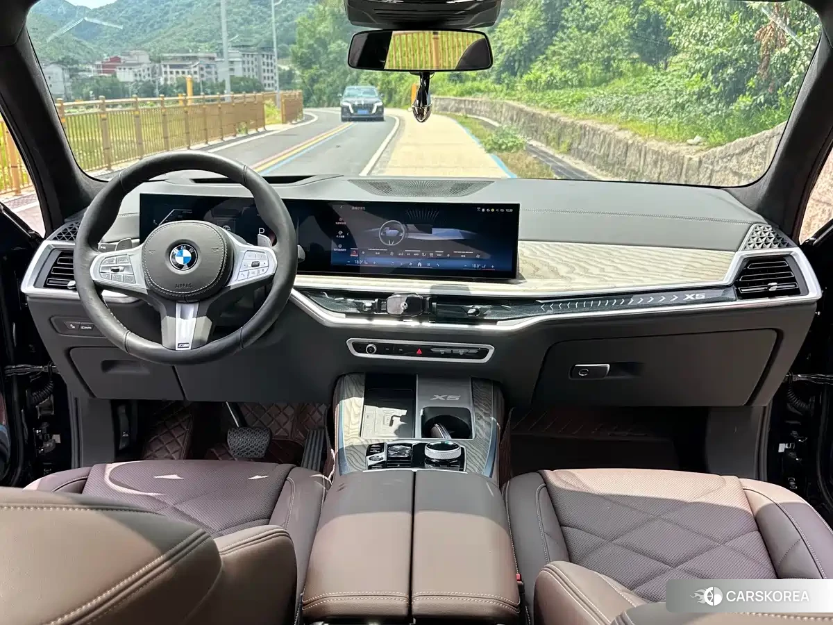 BMW X5 2026 Черный из Китая, фото 5