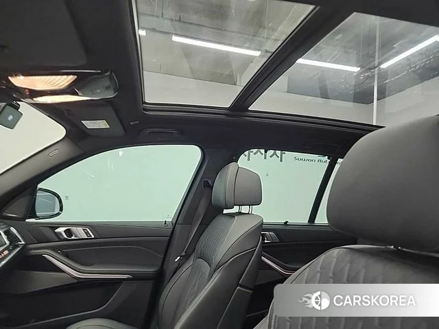 BMW X5 (G05) 2023 Черный из Кореи, фото 5