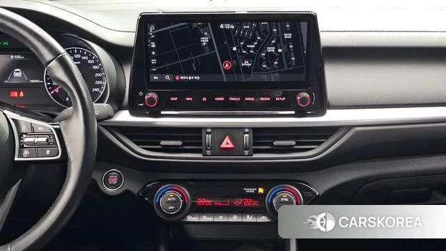 Kia The New K3 2nd generation 2022 Белый из Кореи, фото 5