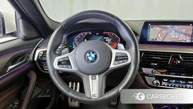 BMW 5 Series (G30) 2020 Белый из Кореи, фото 5