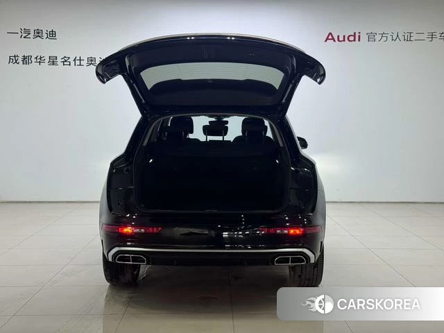Audi Q5L 2023 Черный из Китая, фото 5