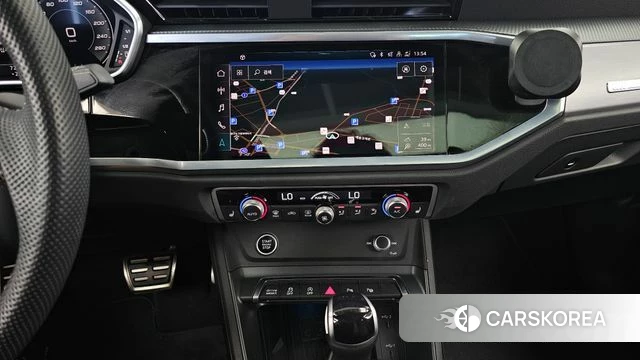 Audi Q3 (F3) 2022 Черный из Кореи, фото 5