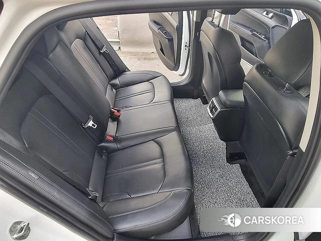 Kia K5 3rd generation 2023 Жемчужный цвет из Кореи, фото 5