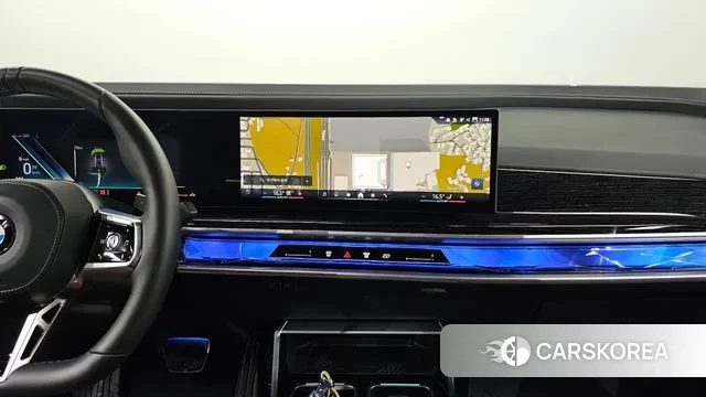 BMW 7 Series (G70) 2025 Черный из Кореи, фото 5