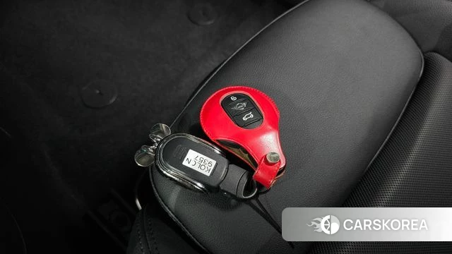 Mini Cooper 2022 Красный из Кореи, фото 5