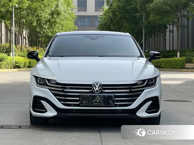 Volkswagen CC 2021 Белый из Китая, фото 5