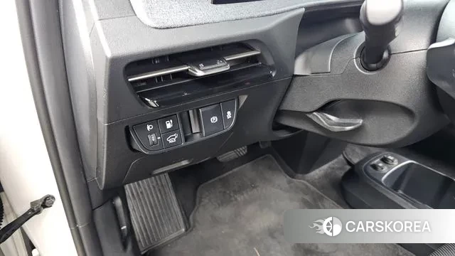 Kia EV6 2022 Белый из Кореи, фото 5