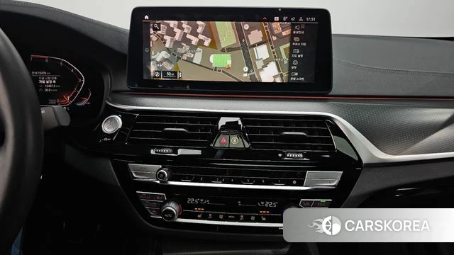 BMW 5 Series (G30) 2022 Черный из Кореи, фото 5