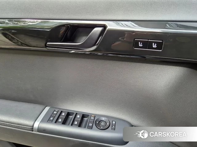 Hyundai Grandeur Hybrid (GN7) 2023 Черный из Кореи, фото 5