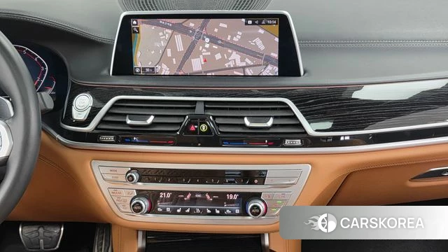 BMW 7 Series (G11) 2020 Черный из Кореи, фото 5