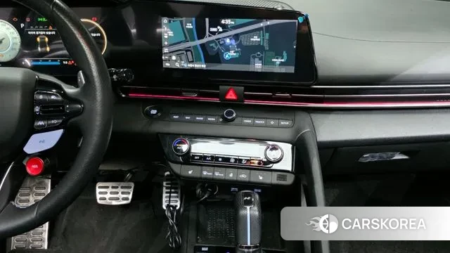 Hyundai Avante (CN7) 2021 Светло-серебряный цвет из Кореи, фото 5