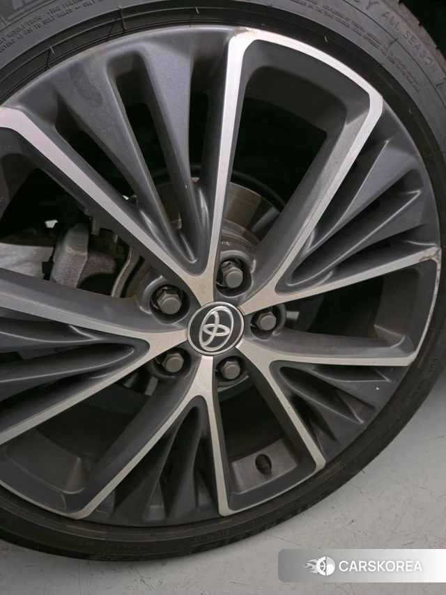 Toyota Prius 5th Generation 2024 Серебряный из Кореи, фото 5