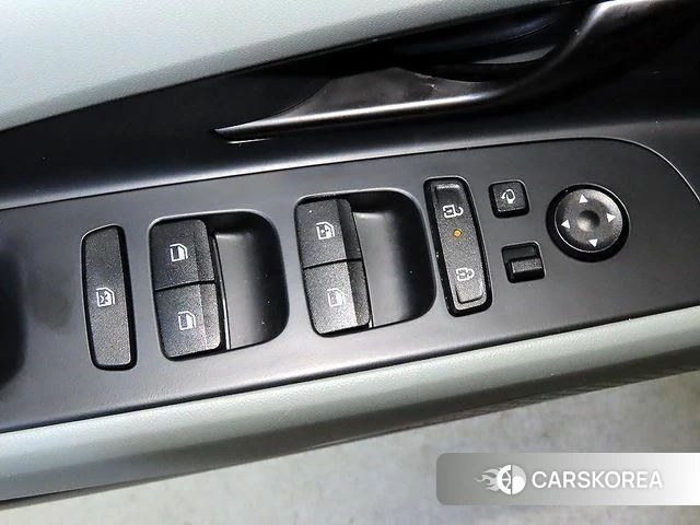 Hyundai The New Avante Hybrid (CN7) 2025 Белый из Кореи, фото 5