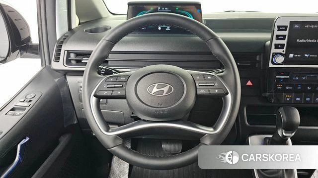 Hyundai Staria 2025 Белый из Кореи, фото 5