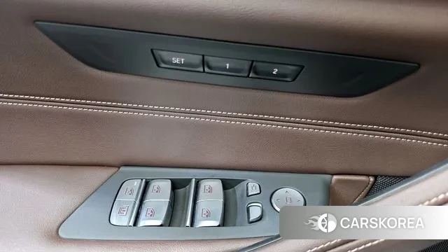 BMW 5 Series (G30) 2023 Белый из Кореи, фото 5