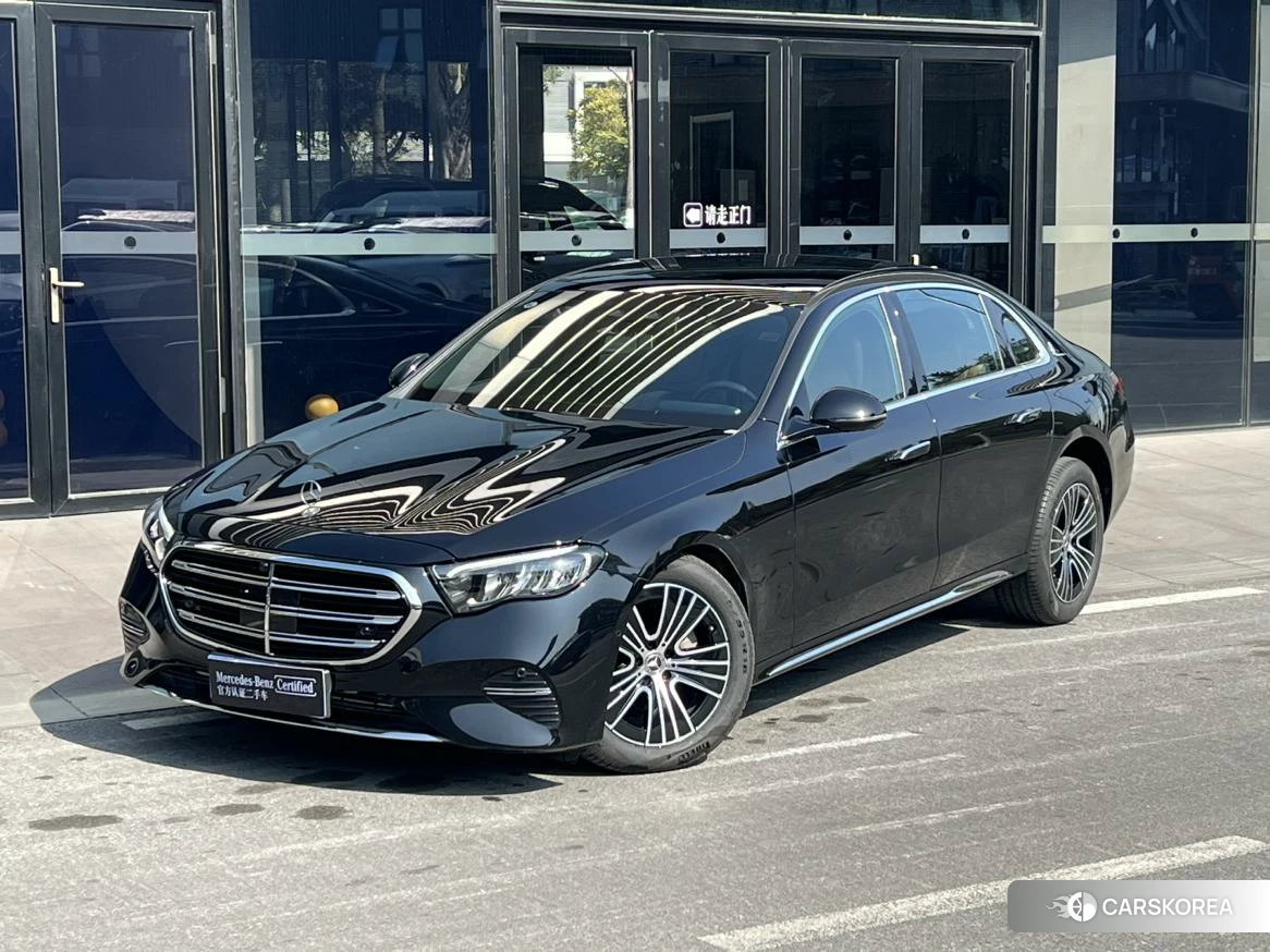 Mercedes-Benz E-class 2023 Черный из Китая, фото 5