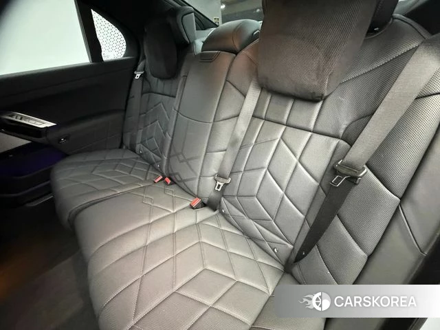 BMW 7 Series (G70) 2025 Серый из Кореи, фото 5