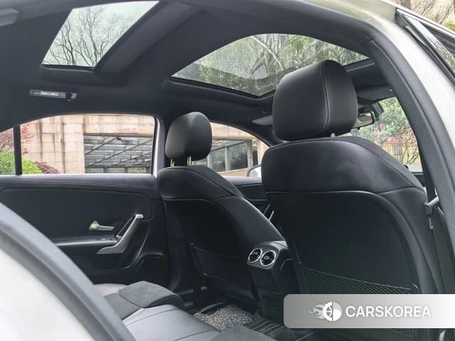 Mercedes-Benz Class A id 4212610 из Китая 5
