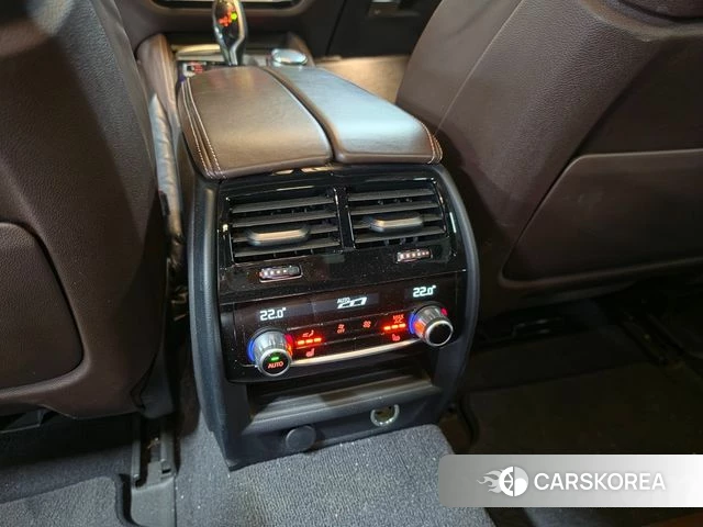 BMW 5 Series (G30) 2018 Серый из Кореи, фото 5