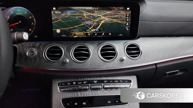 Mercedes-Benz E-Class W213 2021 Черный из Кореи, фото 5