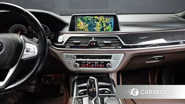 BMW 7 Series (G11) 2018 Черный из Кореи, фото 5