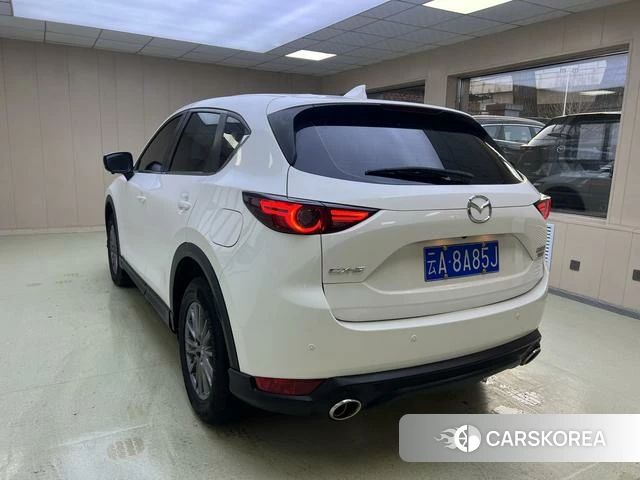 Mazda CX-5 2022 Белый из Китая, фото 5